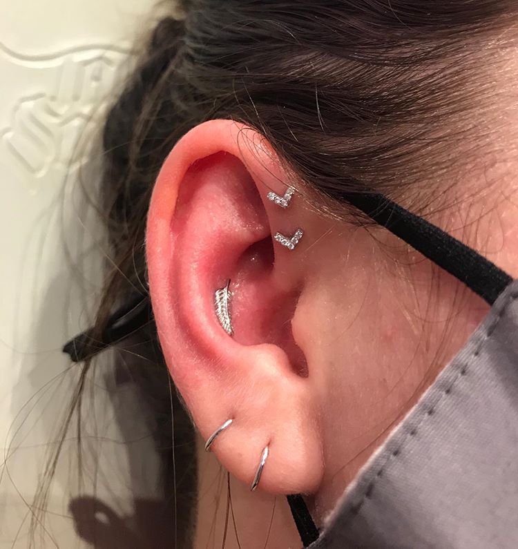 2 Forward Helix Piercings 14y+ in Mississauga