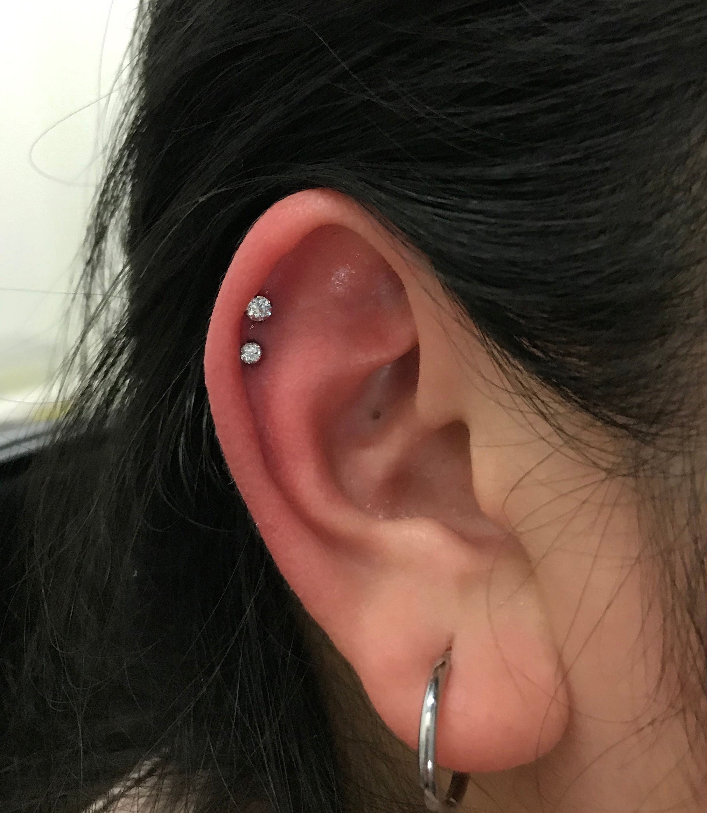 2 Helix Piercings 14y+ in Mississauga